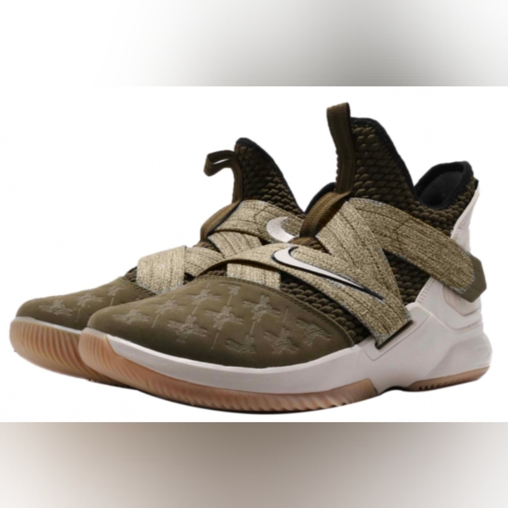 Nike Olive Green Sneakers